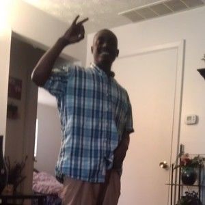 Meet your Posher, Devin